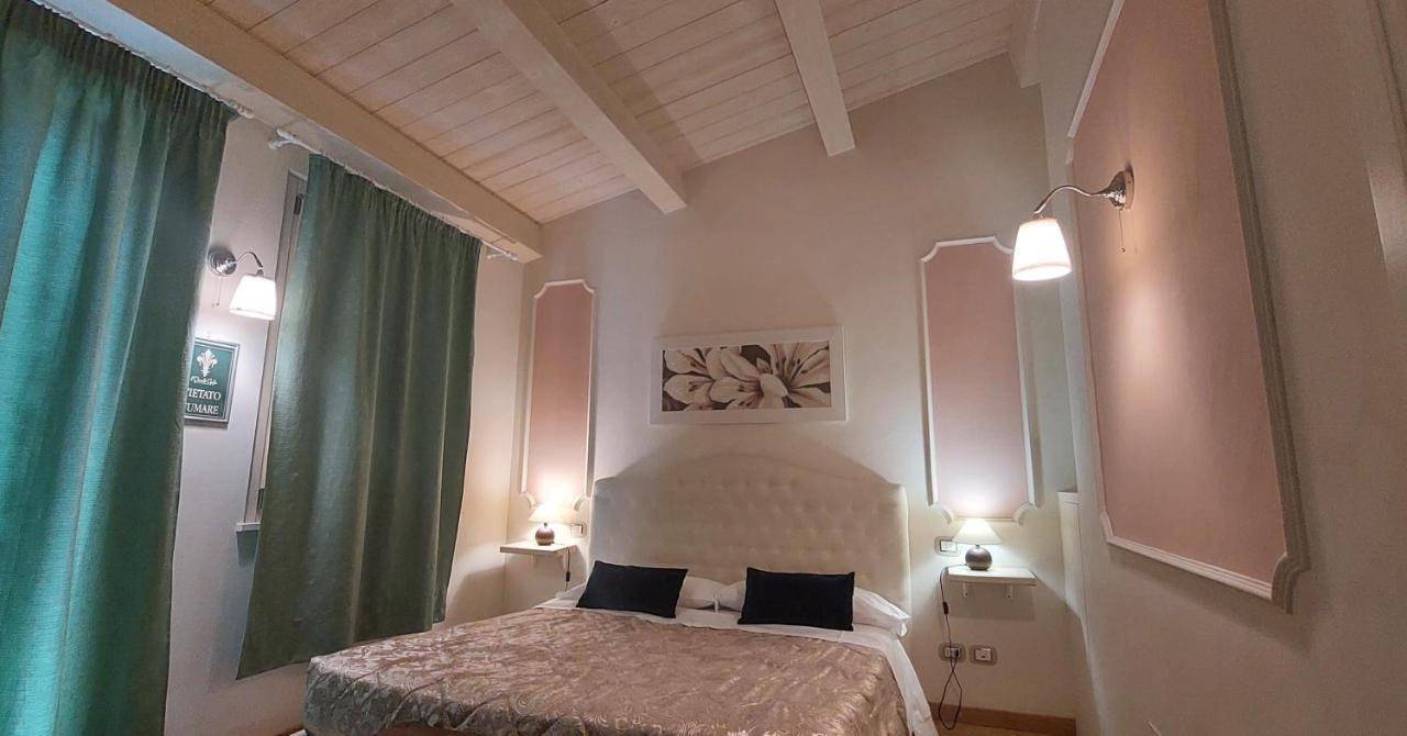 Bed and Breakfast Il Piccolo Giglio à Porto SantʼElpidio Extérieur photo