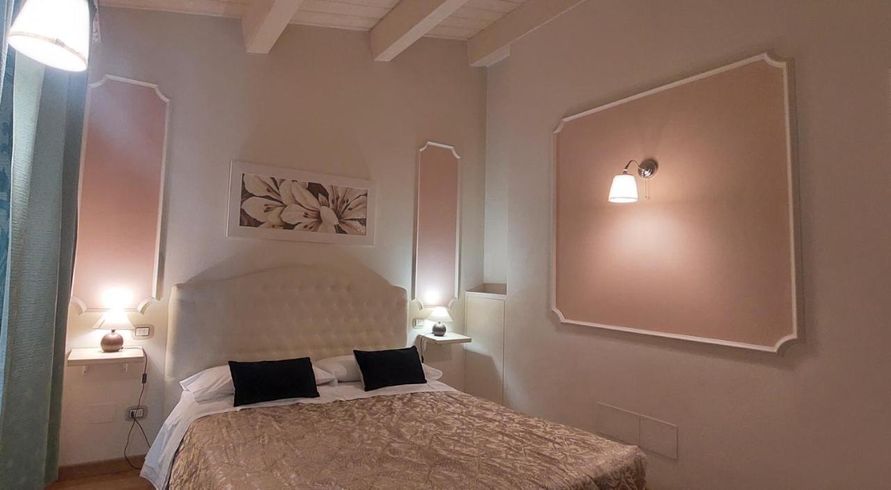 Bed and Breakfast Il Piccolo Giglio à Porto SantʼElpidio Extérieur photo